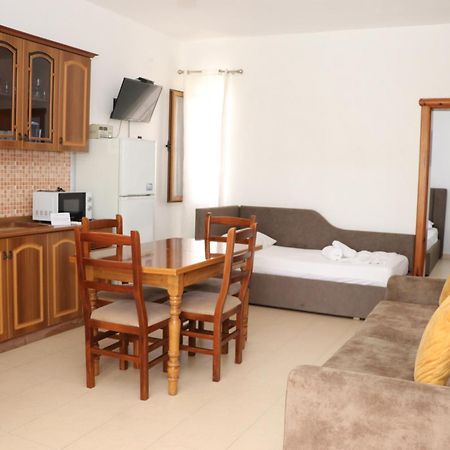 Apartment Celaj Velipoje Luaran gambar