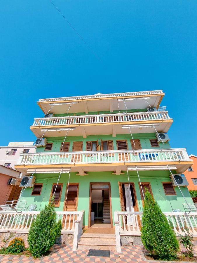 Apartment Celaj Velipoje Luaran gambar